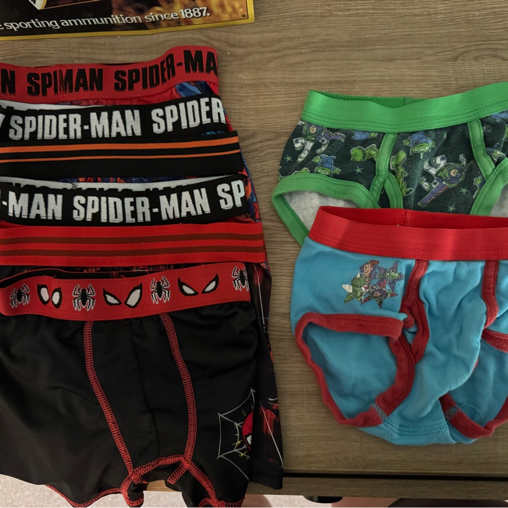 Marvel Spider-Man Boys' Underwear Set - Black, Red, Blue, Green